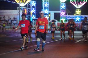 BIB: 
                            <button type="button" onclick="openModal(24419052)" class="btn btn-primary btn-sm float-right btn-popup" data-toggle="modal" data-target=".modal-high-quality">
                        <i class="fas fa-shopping-cart"></i> Add to Cart
                    </button>
                                            <button type="button" onclick="isThisMe(24419052, true)" class="btn btn-success btn-sm float-right btn-popup btn-isme hidden" data-toggle="tooltip" data-placement="bottom" title="นี่คือรูปของคุณใช่ไหม คลิกที่นี่เพื่อเอาเข้าอัลบั้ม">
                        <i class="fas fa-plus"></i> Add to album
                    </button>
                    <button type="button" onclick="isThisMe(24419052, false)" class="btn btn-warning btn-sm float-right btn-popup btn-isnotme hidden">
                        <i class="fas fa-ban"></i> Remove from album
                    </button>